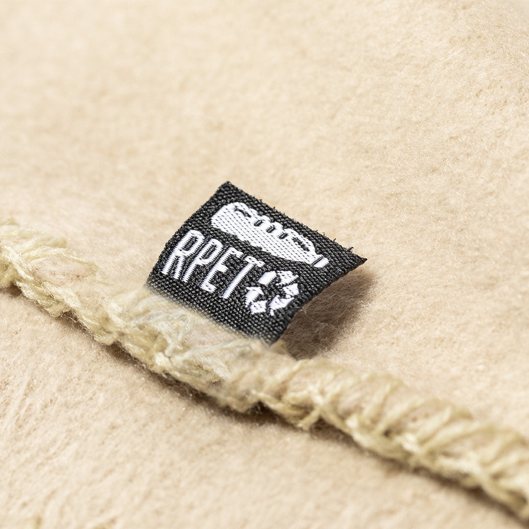 Bibbly Blanket - Sustainable RPET Fleece for Comfort and Warmth