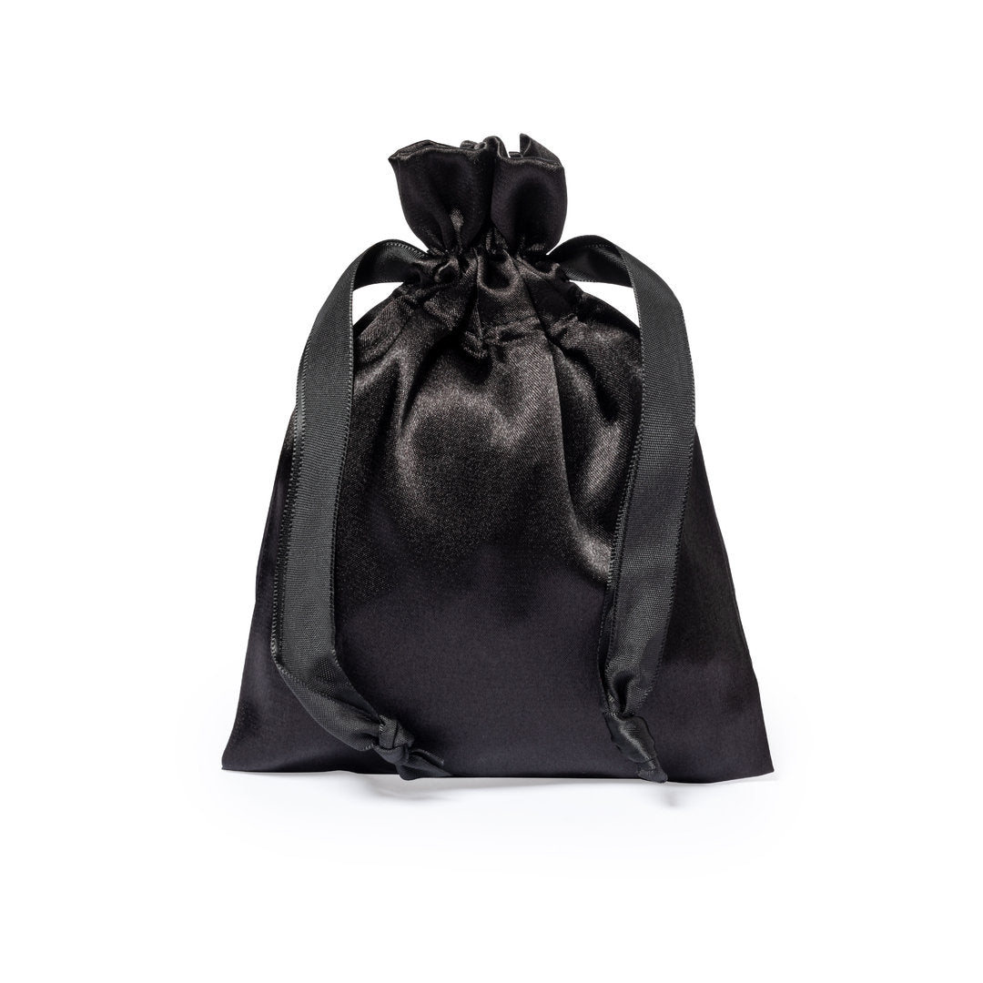Brenda Relaxation Mask – Soft Satin Comfort for Travel and Leisure