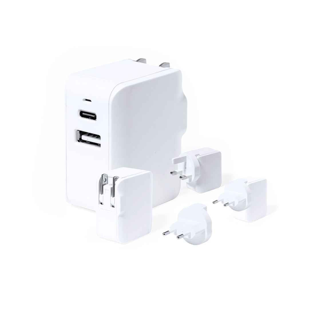 Vlind Travel Adapter – Reliable Multi-Region USB and Type-C Plug Adapter