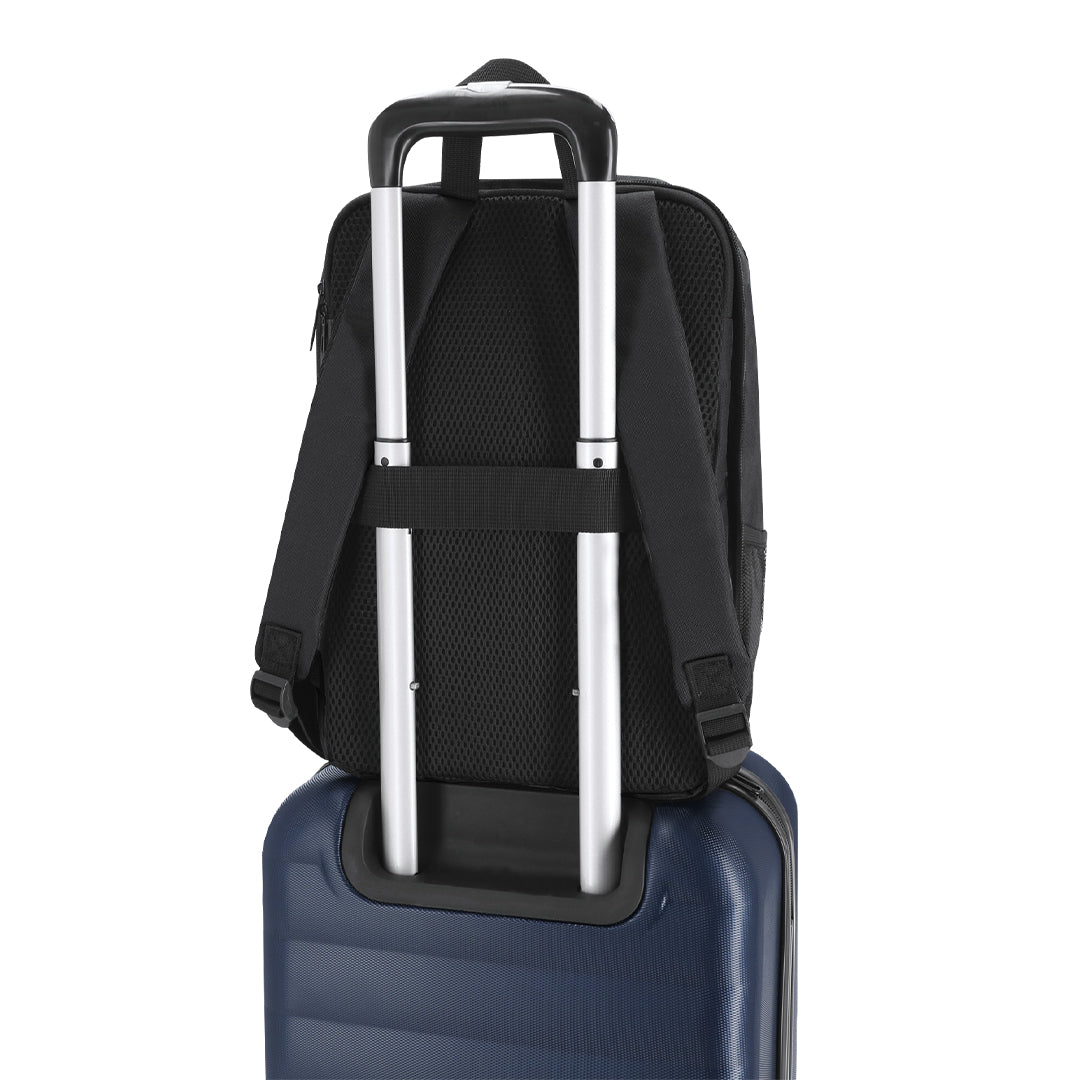 Oracle Backpack – Durable, Expandable & Practical for Irish Businesses