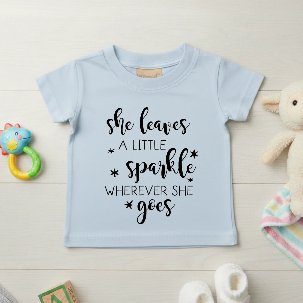 She Leaves A Little Sparkle - Baby T-shirt - Fou Tees