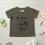 She Leaves A Little Sparkle - Baby T-shirt - Fou Tees
