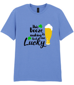 This booze is making me feel lucky - T-shirt - Fou Tees
