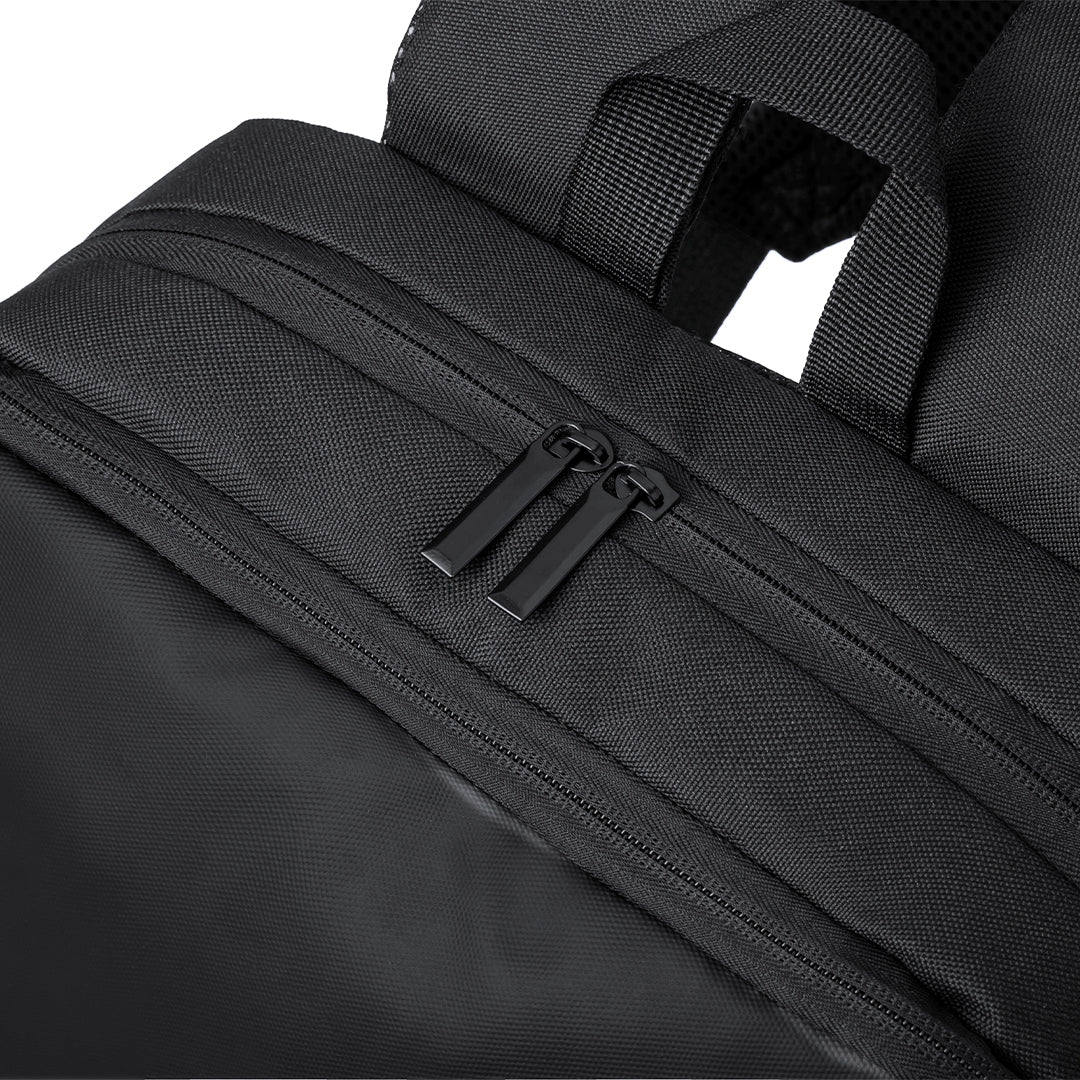 Sarek PU Leather Backpack – Stylish and Practical Urban Carry