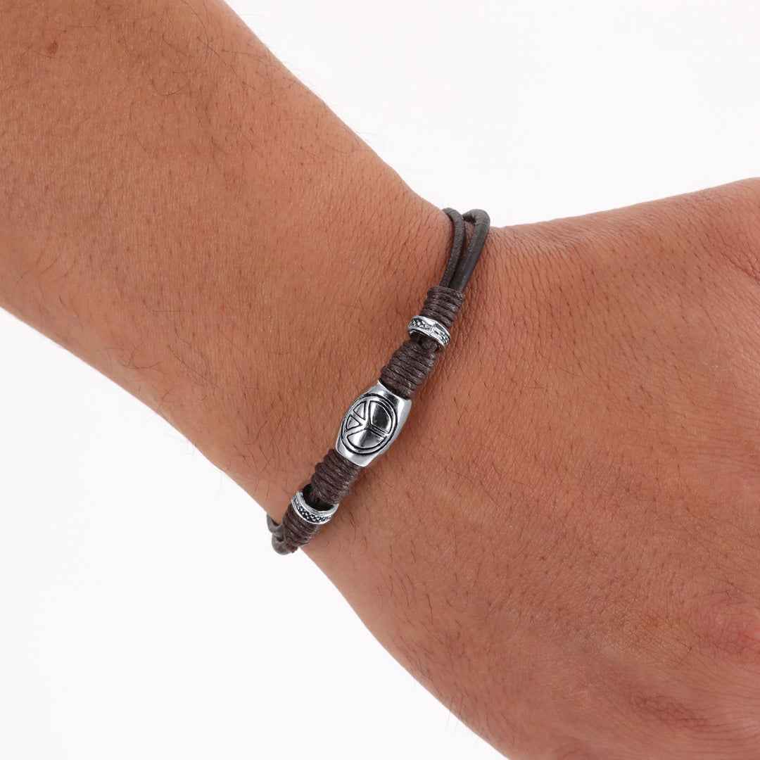 Luco Leather Bracelet – Stylish Brown Leather Accessory for Irish Businesses