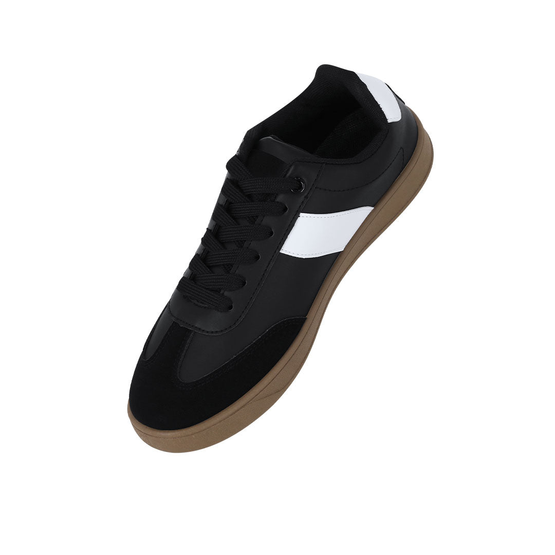 Kodama Sneakers – Stylish and Durable Footwear for Bulk Orders