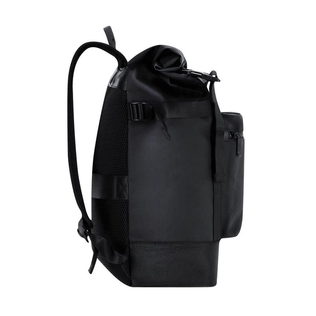 Farinor Backpack – Durable Travel Companion for Irish Businesses and Events