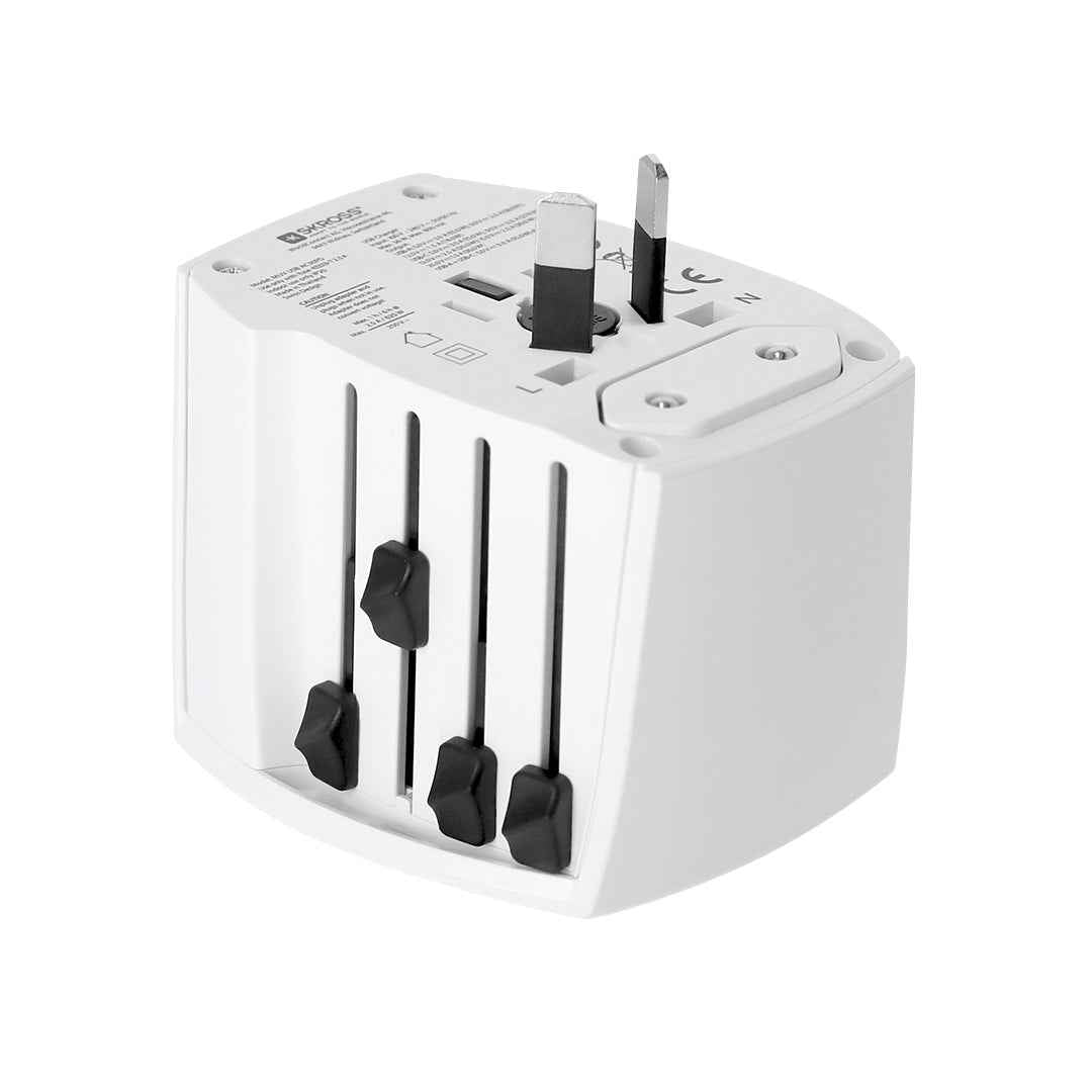 MUV USB 30W PD Travel Adapter - Compact Universal Charger for Irish Businesses
