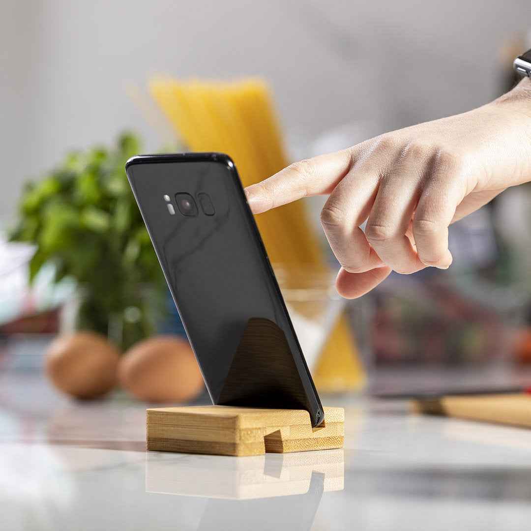 Delim Bamboo Mobile Device Holder – Sustainable and Practical