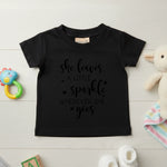 She Leaves A Little Sparkle - Baby T-shirt - Fou Tees