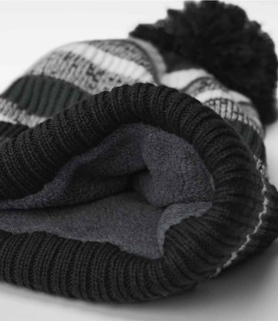 Beechfield Multi-Sport Fan Beanie – Warm and Stylish Sports Headwear