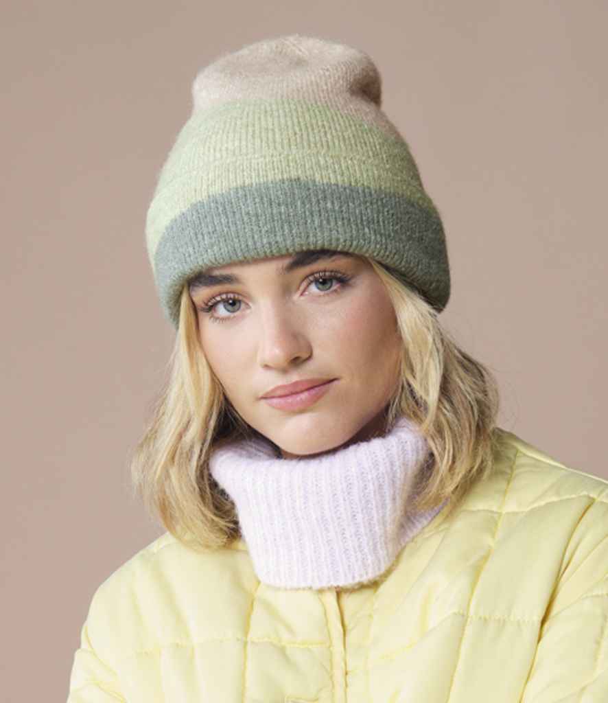 Beechfield Soft Wave Beanie – Comfortable and Stylish Headwear