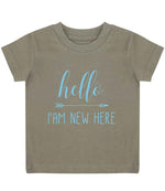 Hello I'AM NEW HERE – Baby T-Shirt in Khaki with Baby Blue vinyl