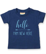 Hello I'AM NEW HERE – Baby T-Shirt in Navy with Baby Blue vinyl