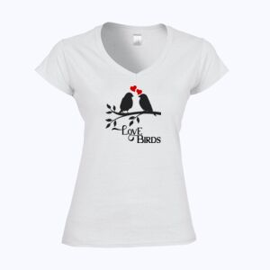 Softstyle™ women's v-neck t-shirt Thumbnail